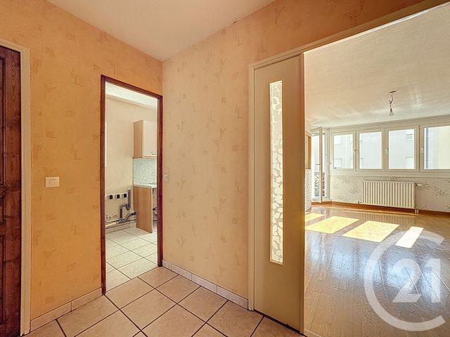 Appartement T3 à louer - 3 pièces - 67.43 m2 - FEYZIN - 69 - RHONE-ALPES - Century 21 Hestia Ldi