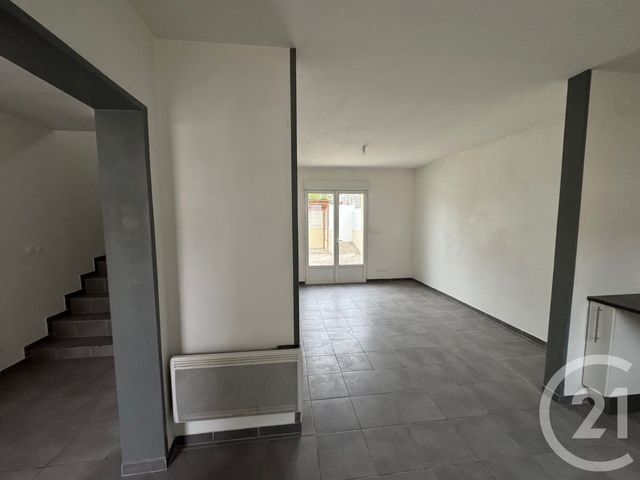 maison à louer - 3 pièces - 68.79 m2 - CORBAS - 69 - RHONE-ALPES - Century 21 Hestia Ldi