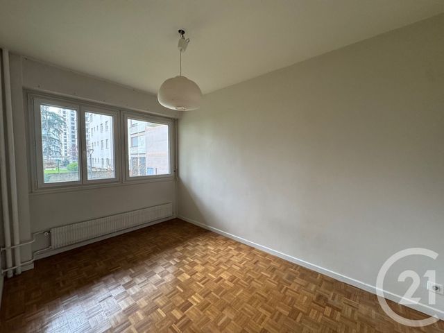 Appartement T3 à louer - 3 pièces - 64.13 m2 - LYON - 69007 - RHONE-ALPES - Century 21 Hestia Ldi