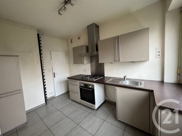 Appartement T3 à louer - 3 pièces - 64.13 m2 - LYON - 69007 - RHONE-ALPES - Century 21 Hestia Ldi