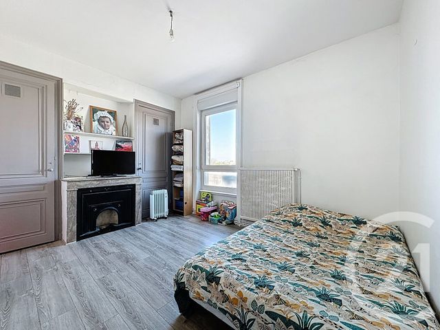 maison à vendre - 8 pièces - 157.0 m2 - DECINES CHARPIEU - 69 - RHONE-ALPES - Century 21 Hestia Ldi