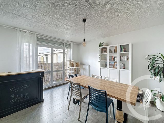 Appartement F4 à vendre - 4 pièces - 66.02 m2 - CORBAS - 69 - RHONE-ALPES - Century 21 Hestia Ldi