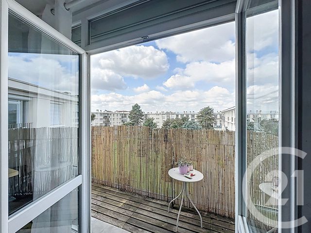 Appartement F4 à vendre - 4 pièces - 66.02 m2 - CORBAS - 69 - RHONE-ALPES - Century 21 Hestia Ldi