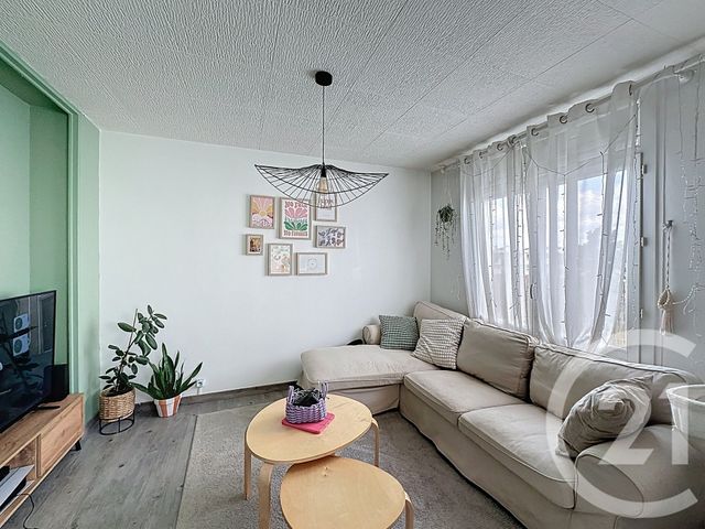 Appartement F4 à vendre - 4 pièces - 66.02 m2 - CORBAS - 69 - RHONE-ALPES - Century 21 Hestia Ldi