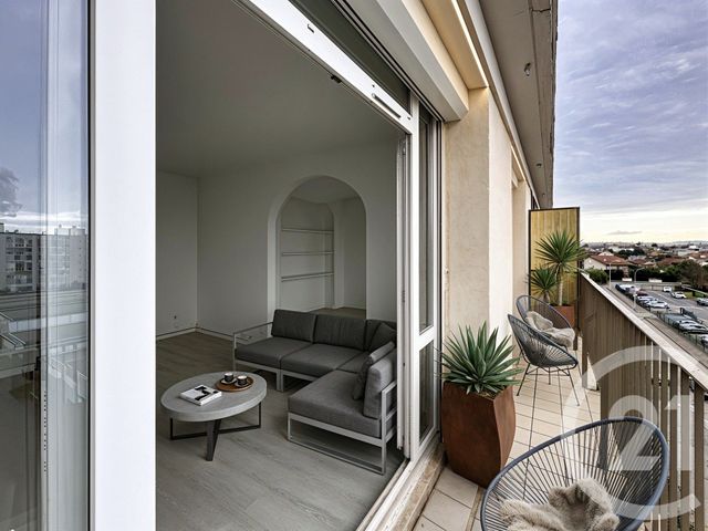 Appartement F4 à vendre - 4 pièces - 65.0 m2 - CORBAS - 69 - RHONE-ALPES - Century 21 Hestia Ldi