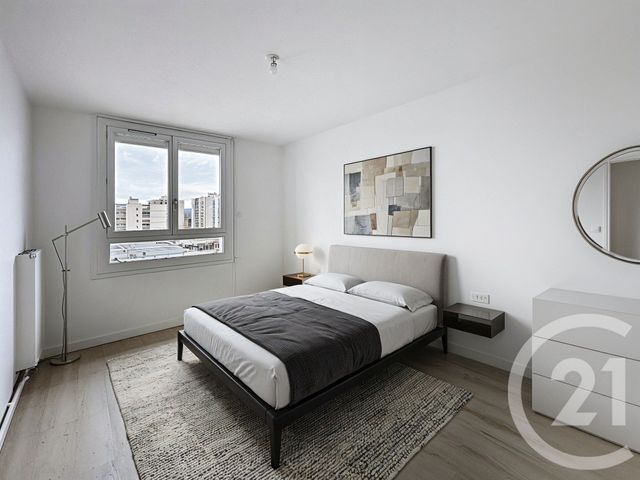 Appartement F4 à vendre - 4 pièces - 65.0 m2 - CORBAS - 69 - RHONE-ALPES - Century 21 Hestia Ldi