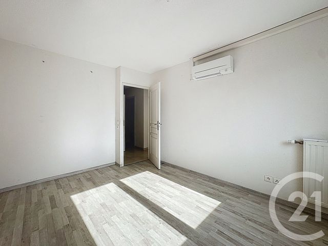 Appartement T3 à vendre - 3 pièces - 65.82 m2 - FEYZIN - 69 - RHONE-ALPES - Century 21 Hestia Ldi