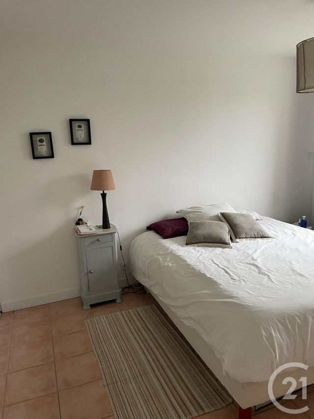 Appartement à louer - 3 pièces - 67.75 m2 - CHAPONNAY - 69 - RHONE-ALPES - Century 21 Hestia Ldi