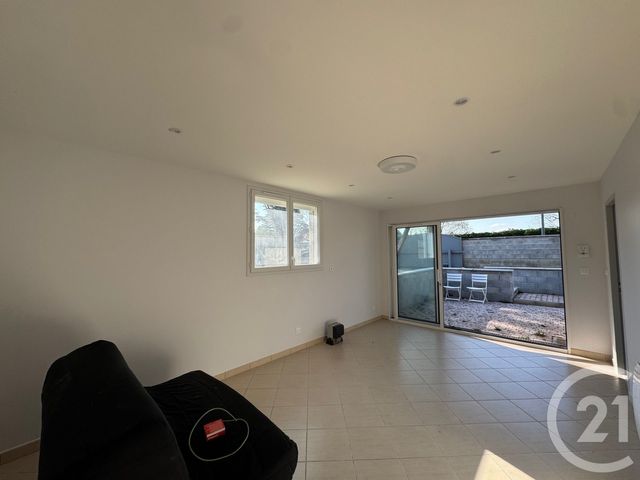 Appartement T2 à louer - 2 pièces - 52.0 m2 - FEYZIN - 69 - RHONE-ALPES - Century 21 Hestia Ldi