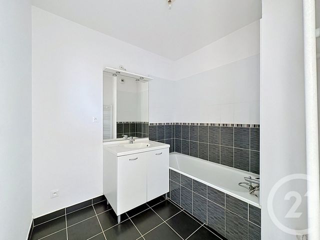 Appartement F4 à vendre - 4 pièces - 74.66 m2 - FEYZIN - 69 - RHONE-ALPES - Century 21 Hestia Ldi