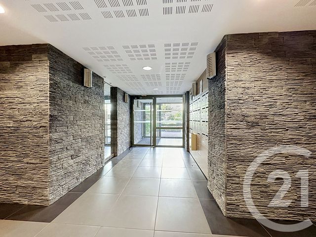 Appartement F4 à vendre - 4 pièces - 74.66 m2 - FEYZIN - 69 - RHONE-ALPES - Century 21 Hestia Ldi