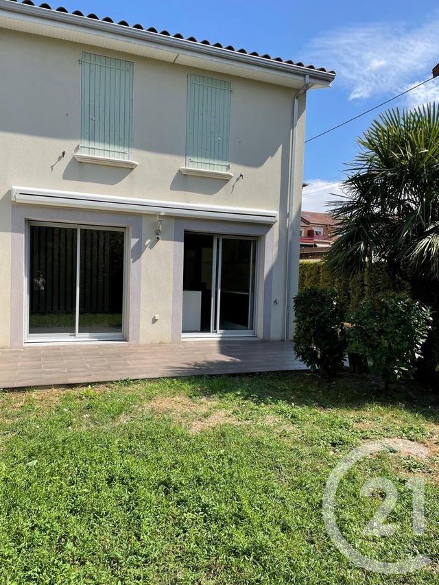 maison à louer - 6 pièces - 102.39 m2 - SEREZIN DU RHONE - 69 - RHONE-ALPES - Century 21 Hestia Ldi