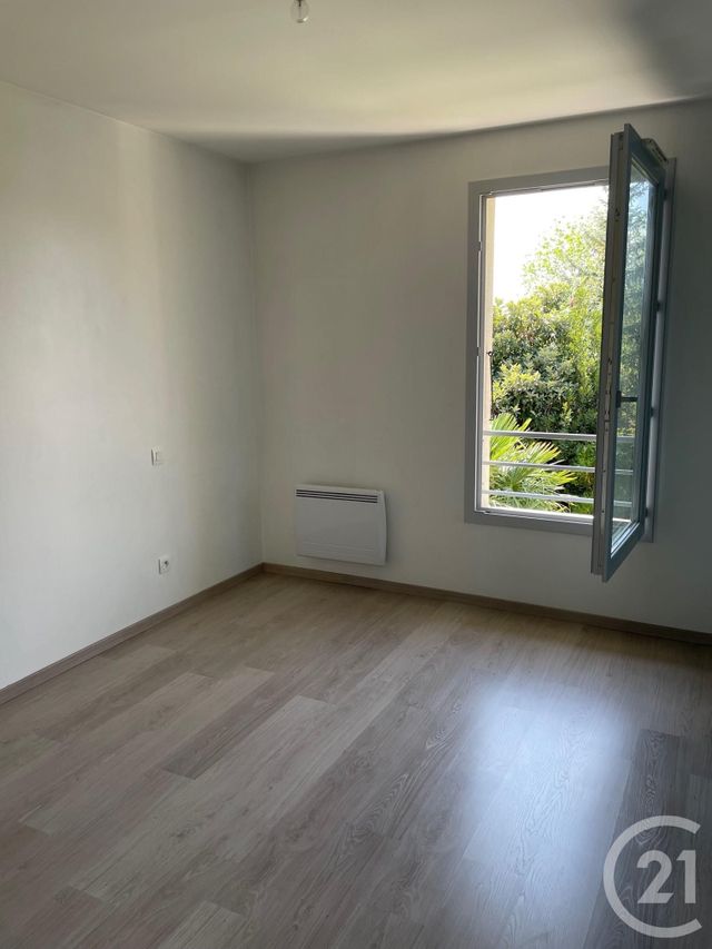 maison à louer - 6 pièces - 102.39 m2 - SEREZIN DU RHONE - 69 - RHONE-ALPES - Century 21 Hestia Ldi