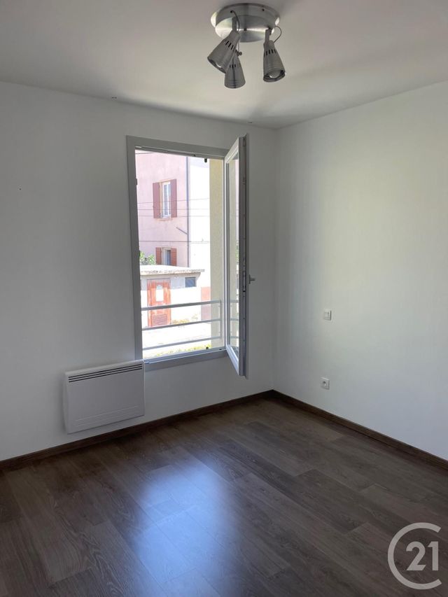 maison à louer - 6 pièces - 102.39 m2 - SEREZIN DU RHONE - 69 - RHONE-ALPES - Century 21 Hestia Ldi