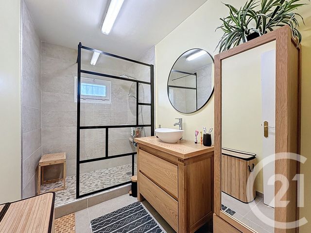 maison à vendre - 4 pièces - 83.0 m2 - ST PIERRE DE CHANDIEU - 69 - RHONE-ALPES - Century 21 Hestia Ldi