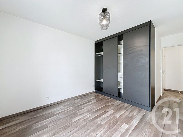 Appartement T3 à louer - 3 pièces - 60.16 m2 - VENISSIEUX - 69 - RHONE-ALPES - Century 21 Hestia Ldi