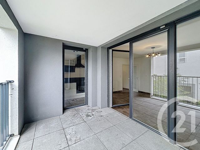 Appartement T3 à louer - 3 pièces - 60.16 m2 - VENISSIEUX - 69 - RHONE-ALPES - Century 21 Hestia Ldi