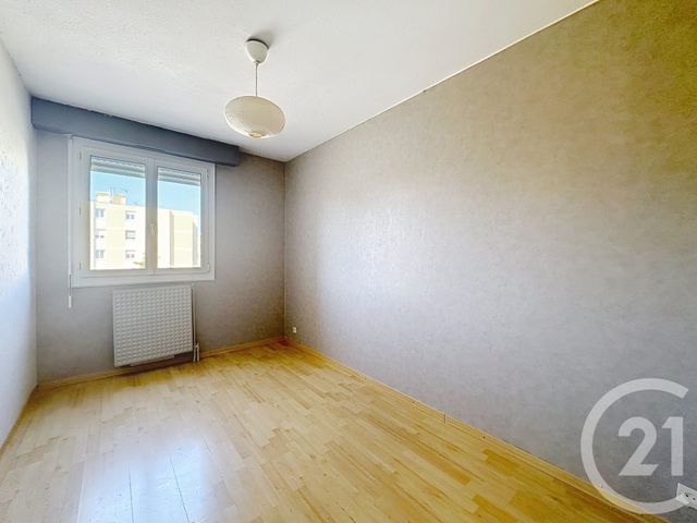 Appartement F5 à vendre - 5 pièces - 91.0 m2 - DECINES CHARPIEU - 69 - RHONE-ALPES - Century 21 Hestia Ldi