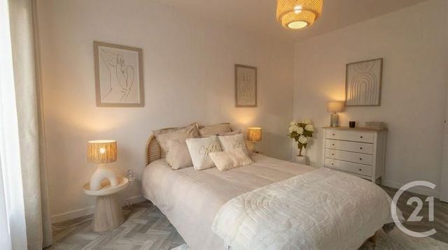 Appartement à vendre - 2 pièces - 39.72 m2 - CORBAS - 69 - RHONE-ALPES - Century 21 Hestia Ldi