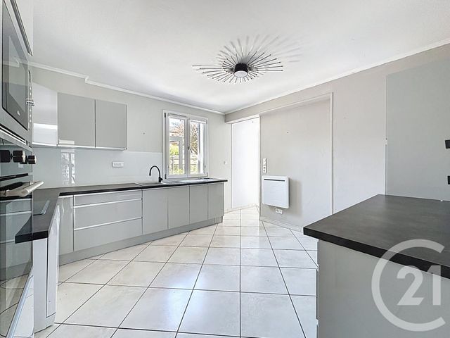 maison à vendre - 7 pièces - 147.0 m2 - DECINES CHARPIEU - 69 - RHONE-ALPES - Century 21 Hestia Ldi