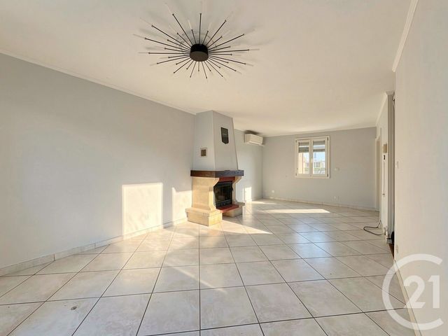 maison à vendre - 7 pièces - 147.0 m2 - DECINES CHARPIEU - 69 - RHONE-ALPES - Century 21 Hestia Ldi