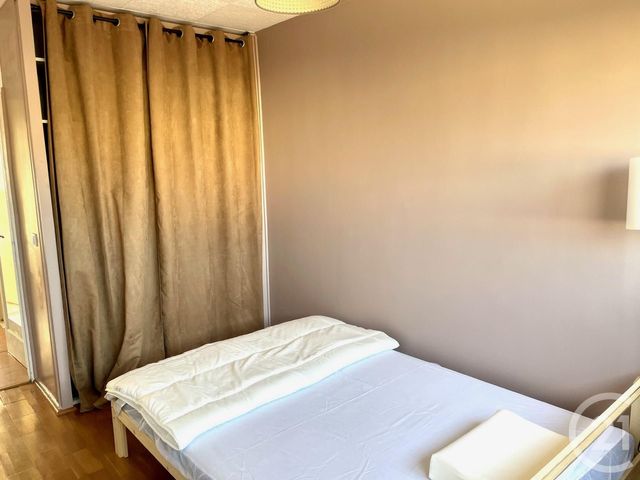 Appartement T5 à louer - 5 pièces - 94.02 m2 - VENISSIEUX - 69 - RHONE-ALPES - Century 21 Hestia Ldi