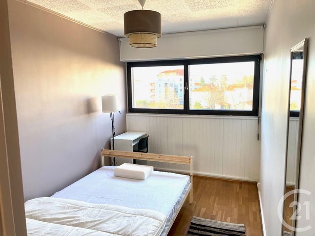 Appartement T5 à louer - 5 pièces - 94.02 m2 - VENISSIEUX - 69 - RHONE-ALPES - Century 21 Hestia Ldi