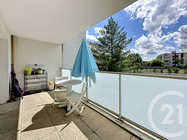 Appartement F2 à vendre - 2 pièces - 42.0 m2 - ST PRIEST - 69 - RHONE-ALPES - Century 21 Hestia Ldi