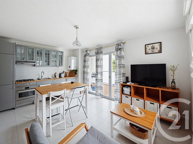 appartement - ST PRIEST - 69
