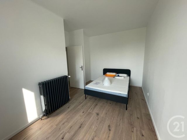 maison à louer - 5 pièces - 109.33 m2 - CORBAS - 69 - RHONE-ALPES - Century 21 Hestia Ldi