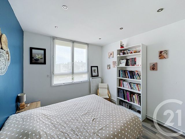 Appartement F3 à vendre - 3 pièces - 55.0 m2 - CORBAS - 69 - RHONE-ALPES - Century 21 Hestia Ldi
