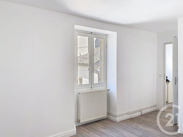 maison à louer - 3 pièces - 75.0 m2 - ST SYMPHORIEN D OZON - 69 - RHONE-ALPES - Century 21 Hestia Ldi