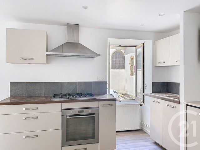 maison à louer - 3 pièces - 75.0 m2 - ST SYMPHORIEN D OZON - 69 - RHONE-ALPES - Century 21 Hestia Ldi
