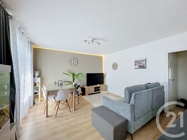 Appartement F4 à vendre - 4 pièces - 67.0 m2 - FEYZIN - 69 - RHONE-ALPES - Century 21 Hestia Ldi