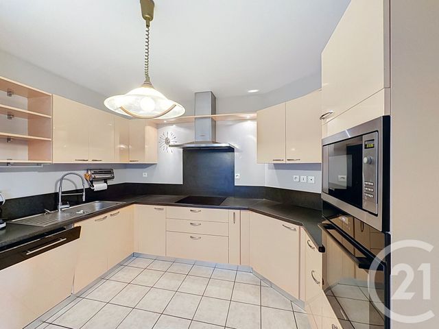 Appartement F4 à vendre - 3 pièces - 79.09 m2 - CORBAS - 69 - RHONE-ALPES - Century 21 Hestia Ldi