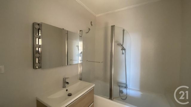 Appartement F4 à vendre - 4 pièces - 77.81 m2 - CORBAS - 69 - RHONE-ALPES - Century 21 Hestia Ldi