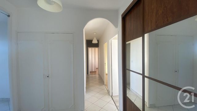 Appartement F4 à vendre - 4 pièces - 77.81 m2 - CORBAS - 69 - RHONE-ALPES - Century 21 Hestia Ldi