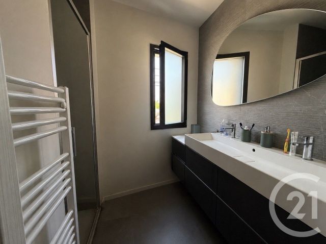 Appartement Duplex à louer - 4 pièces - 74.48 m2 - HEYRIEUX - 38 - RHONE-ALPES - Century 21 Hestia Ldi
