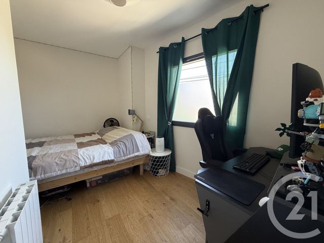 Appartement Duplex à louer - 4 pièces - 74.48 m2 - HEYRIEUX - 38 - RHONE-ALPES - Century 21 Hestia Ldi