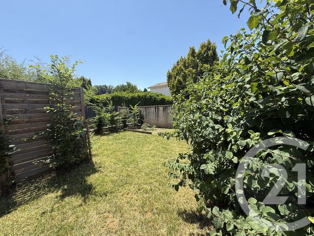 Appartement Duplex à louer - 4 pièces - 74.48 m2 - HEYRIEUX - 38 - RHONE-ALPES - Century 21 Hestia Ldi