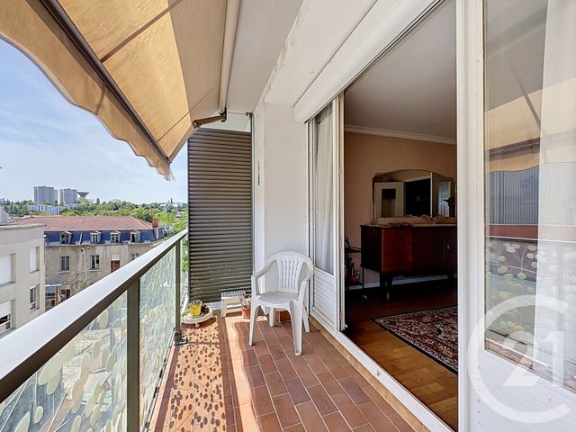 Appartement F3 à vendre - 3 pièces - 66.0 m2 - VENISSIEUX - 69 - RHONE-ALPES - Century 21 Hestia Ldi