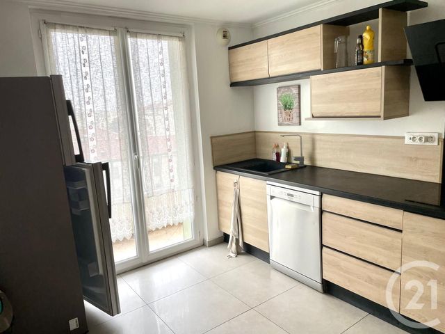 Appartement T5 à louer - 5 pièces - 83.09 m2 - LYON - 69008 - RHONE-ALPES - Century 21 Hestia Ldi