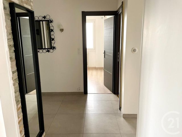 Appartement T5 à louer - 5 pièces - 83.09 m2 - LYON - 69008 - RHONE-ALPES - Century 21 Hestia Ldi