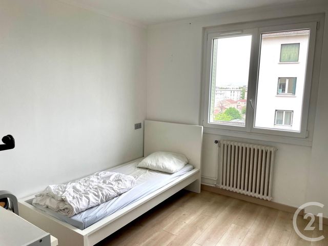 Appartement T5 à louer - 5 pièces - 83.09 m2 - LYON - 69008 - RHONE-ALPES - Century 21 Hestia Ldi