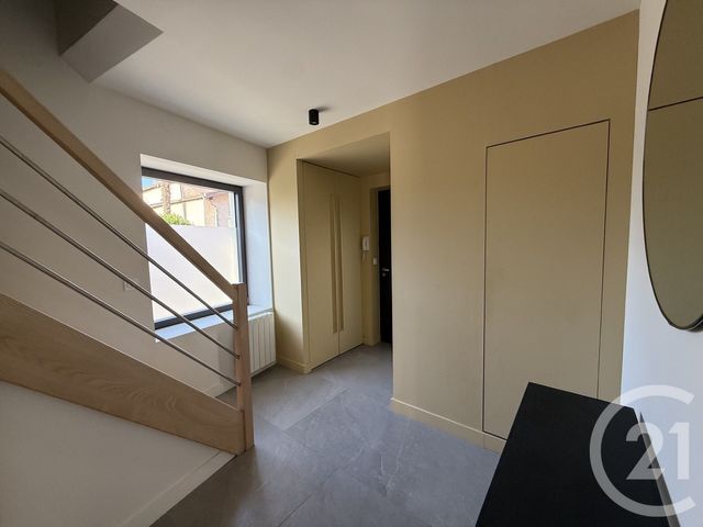 Appartement Duplex à louer - 4 pièces - 74.48 m2 - HEYRIEUX - 38 - RHONE-ALPES - Century 21 Hestia Ldi