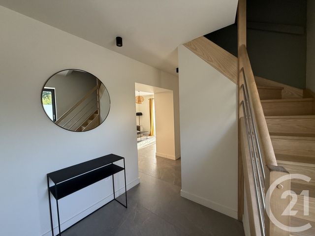 Appartement Duplex à louer - 4 pièces - 74.48 m2 - HEYRIEUX - 38 - RHONE-ALPES - Century 21 Hestia Ldi