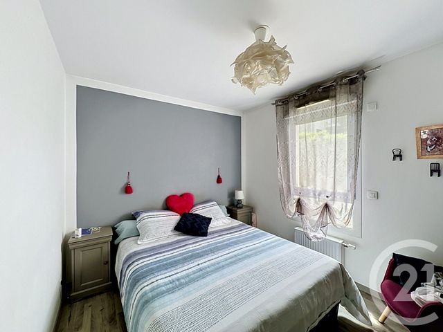 Appartement à vendre - 3 pièces - 67.0 m2 - VENISSIEUX - 69 - RHONE-ALPES - Century 21 Hestia Ldi