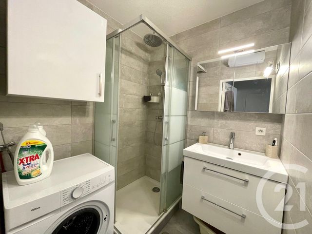Appartement T2 à louer - 2 pièces - 39.0 m2 - CORBAS - 69 - RHONE-ALPES - Century 21 Hestia Ldi