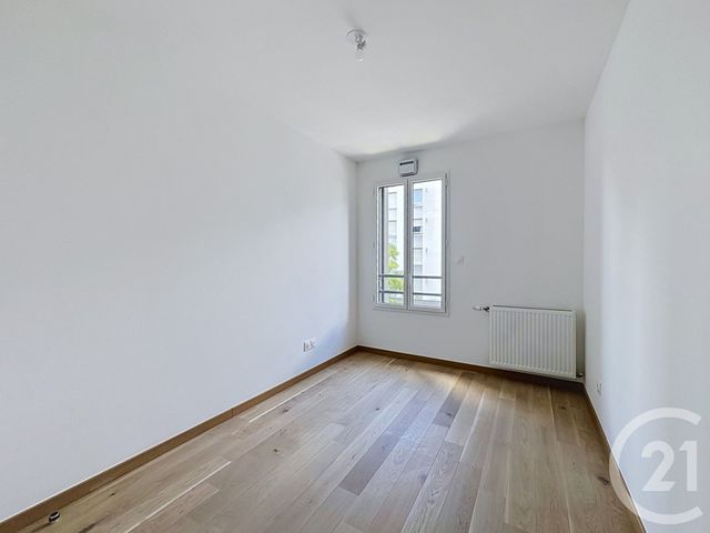 Appartement T4 à louer - 4 pièces - 89.1 m2 - LYON - 69008 - RHONE-ALPES - Century 21 Hestia Ldi