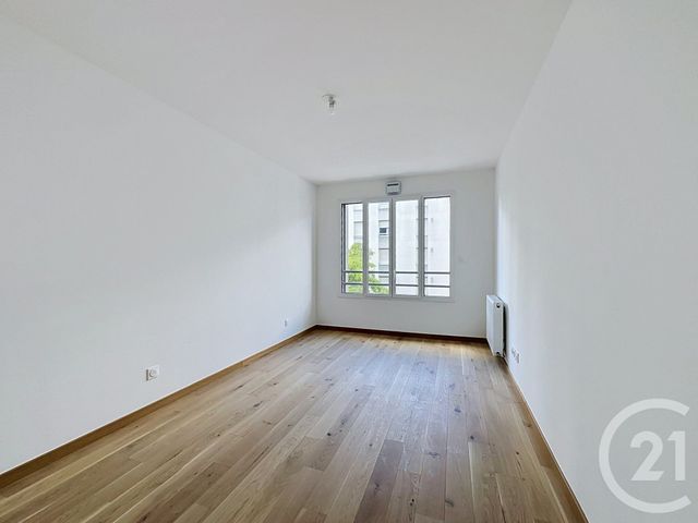 Appartement T4 à louer - 4 pièces - 89.1 m2 - LYON - 69008 - RHONE-ALPES - Century 21 Hestia Ldi